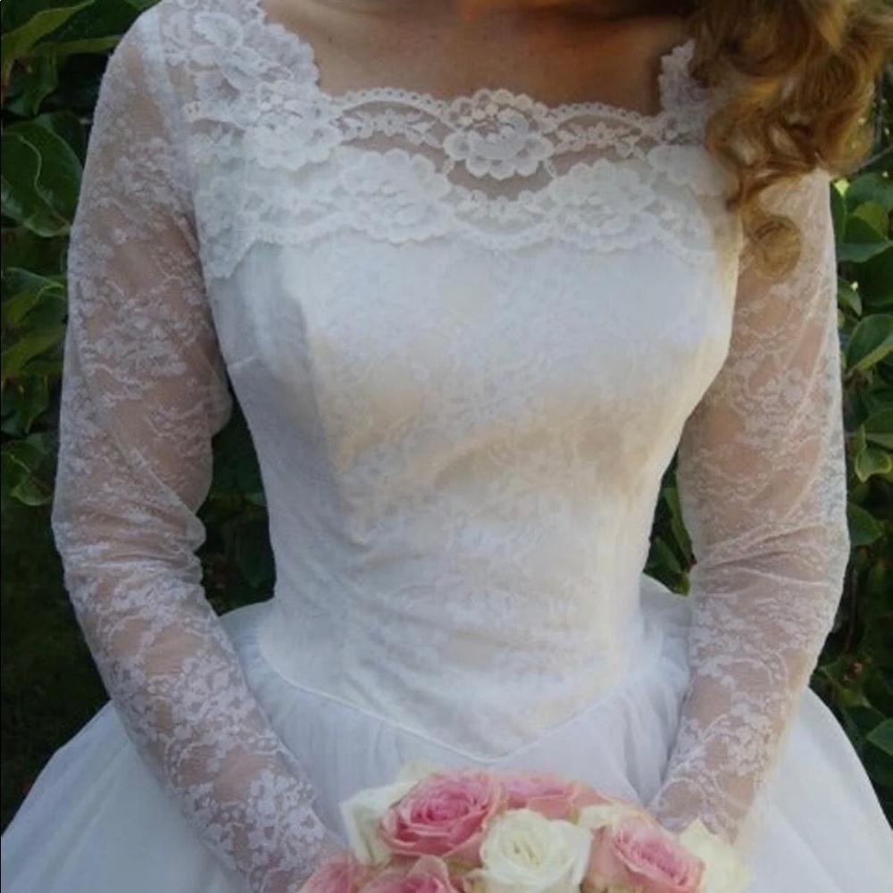 1950s ballgown wedding dress